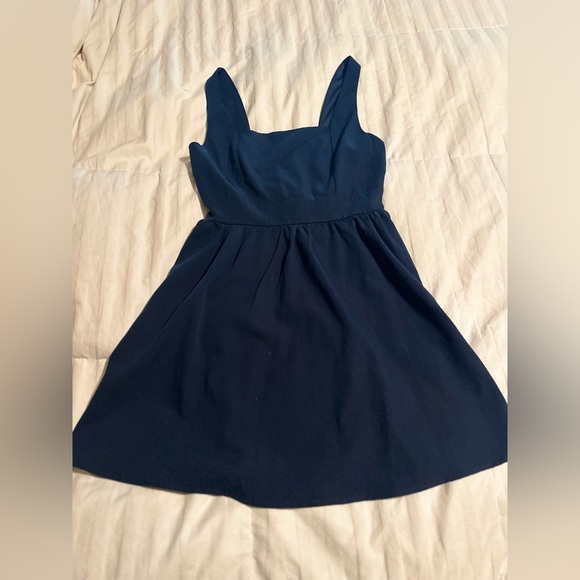 Navy lined dress, flattering fit and flare style, size medium - Picture 5 of 8